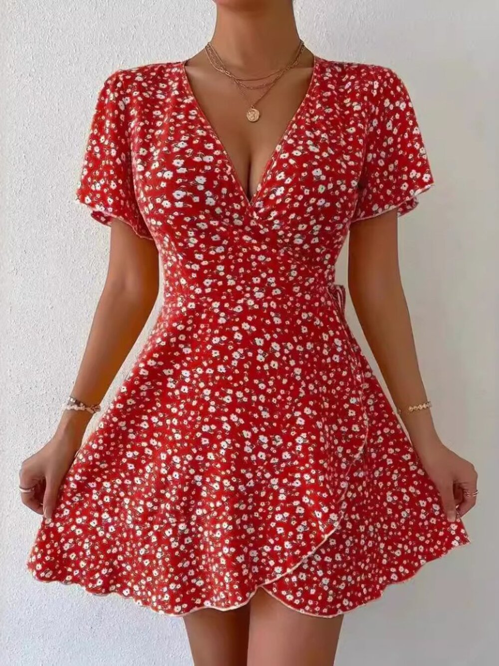 Women's Red Floral V-Neck Short-Sleeve Tie-Waist Mini Dress